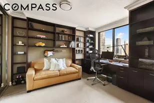 347 W 57th St, New York City, NY 10019 - Photo 14