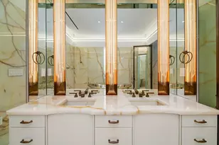 111 W 57th St, New York City, NY 10019 - Photo 6