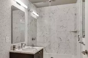46-30 Center Blvd, New York City, NY 11109 - Photo 8