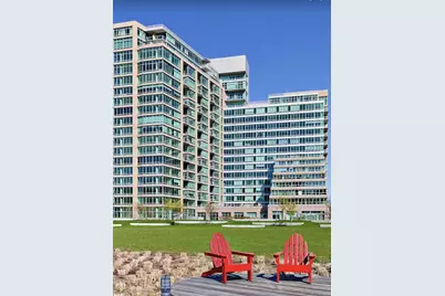 46-30 Center Boulevard #203, New York City, NY 11109 - Photo 30