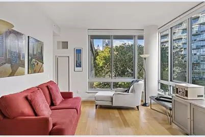 46-30 Center Boulevard #203, Long Island City, NY 11109 - Photo 2