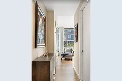 46-30 Center Boulevard #203, Long Island City, NY 11109 - Photo 4