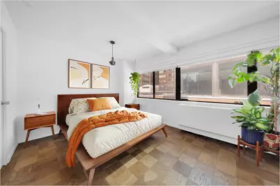 310 W 56th Street #10F, New York, NY 10019 - Photo 4