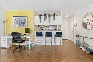 45 W 67th St, New York City, NY 10023 - Photo 2