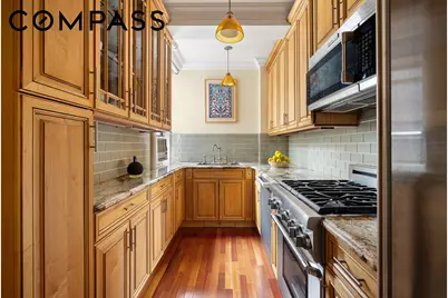 119 E 84th Street #9C, New York City, NY 10028 - Photo 4