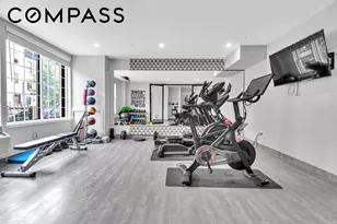 245 Schaefer St, New York City, NY 11207 - Photo 6