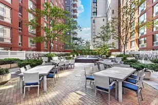 555 W 23rd St, New York City, NY 10011 - Photo 18