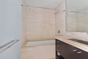 1600 Broadway, New York, NY 10019 - Photo 10