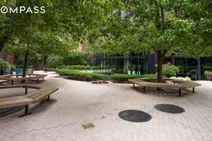 415 E 54th St, New York City, NY 10022 - Photo 16