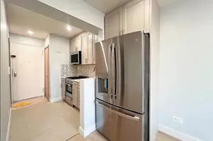 50-21 39th Pl, New York City, NY 11104 - Photo 6