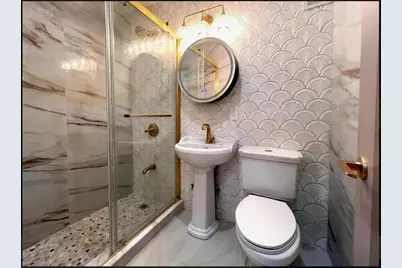 50-21 39th Place #5C, New York City, NY 11104 - Photo 10