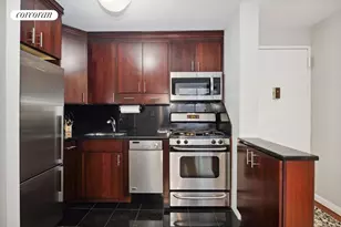 353 E 72nd St, New York City, NY 10021 - Photo 2
