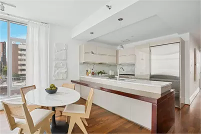 163 W 18th Street #3C, New York City, NY 10011 - Photo 2