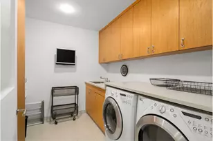 22 E 94th St, New York City, NY 10128 - Photo 26