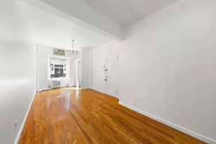 323 E 90th St, New York City, NY 10128 - Photo 2