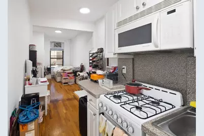 323 E 90th Street #1FW, New York, NY 10128 - Photo 1