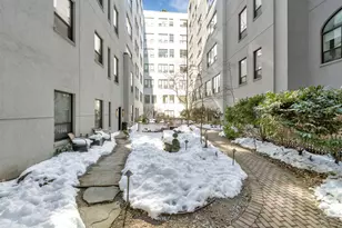 416 W 52nd St, New York City, NY 10019 - Photo 20