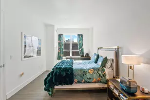 416 W 52nd St, New York City, NY 10019 - Photo 8