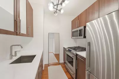 1 Wall Street Court #1102, New York, NY 10005 - Photo 4