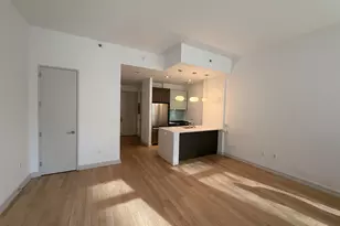 21-45 44th Dr, Long Island City, NY 11101 - Photo 6