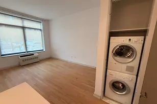 21-45 44th Dr, Long Island City, NY 11101 - Photo 14