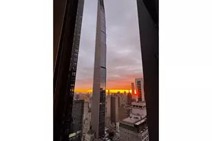 150 W 56th St, New York City, NY 10019 - Photo 16