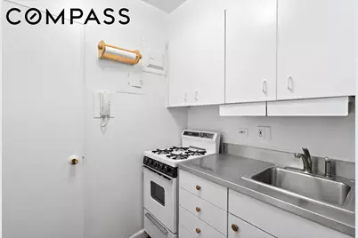 60 E 9th Street #235, New York City, NY 10003 - Photo 10