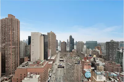 556 3rd Avenue #PHE, New York City, NY 10016 - Photo 2