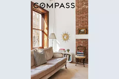 133 W 75th Street #PARLOUR A, New York City, NY 10023 - Photo 2