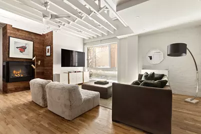 414 W 51st Street #2, New York City, NY 10019 - Photo 2