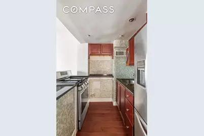 210 E 36th Street #PHC, New York City, NY 10016 - Photo 4