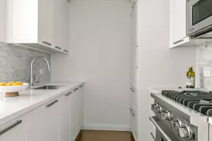 200 E 94th St, New York City, NY 10128 - Photo 6