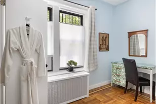 42-20 Kissena Blvd, Flushing, NY 11355 - Photo 18