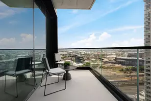 45-30 Pearson St, Long Island City, NY 11101 - Photo 14