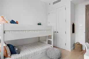 45-30 Pearson St, New York City, NY 11101 - Photo 10