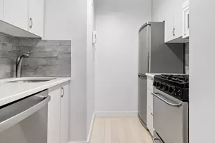 35 E 85th St, New York City, NY 10028 - Photo 8