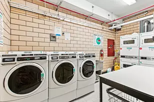 320 E 35th St, New York, NY 10016 - Photo 8