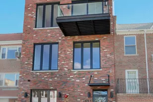 26-33 28th St, New York City, NY 11102 - Photo 8