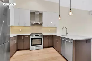 26-33 28th St, New York City, NY 11102 - Photo 4