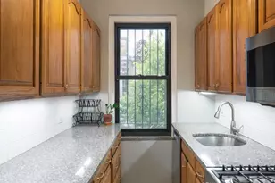 41 W 96th St, New York City, NY 10025 - Photo 2