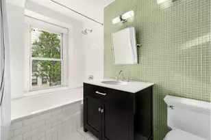 414 E 50th St, New York City, NY 10022 - Photo 12