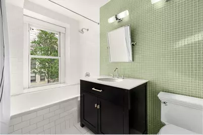 414 E 50th Street, New York City, NY 10022 - Photo 12