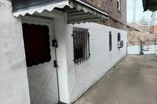 1718 Williamsbridge Rd, New York City, NY 10461 - Photo 34