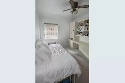 1718 Williamsbridge Road, New York City, NY 10461 - Photo 10
