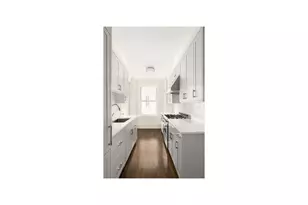 165 W 91st St, New York City, NY 10024 - Photo 4