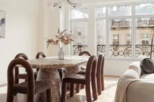 27 E 79th St, New York City, NY 10075 - Photo 2