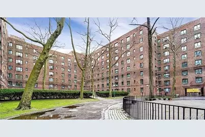 1558 Unionport Road #2-D, Bronx, NY 10462 - Photo 1