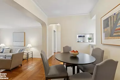 29 W 64th Street #5C, New York, NY 10023 - Photo 4