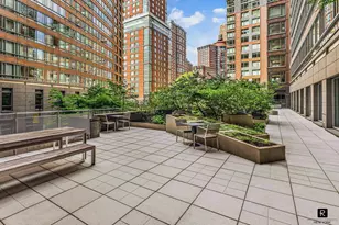 2 River Ter., New York City, NY 10282 - Photo 20