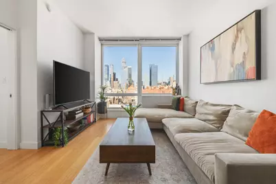 450 W 17th Street #1901, New York City, NY 10011 - Photo 2